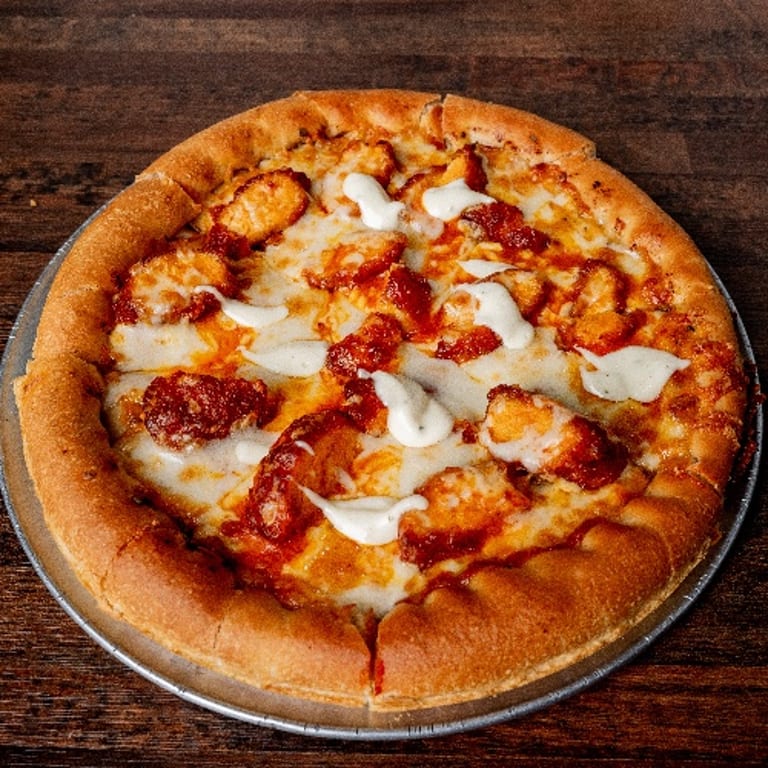 Buffalo Chicken Pizza Delight